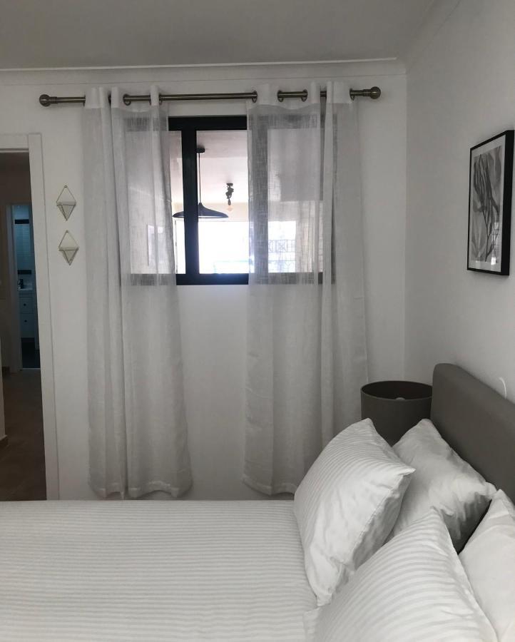 Accommodation In Sesimbra - Two Double Bedroom Bagian luar foto